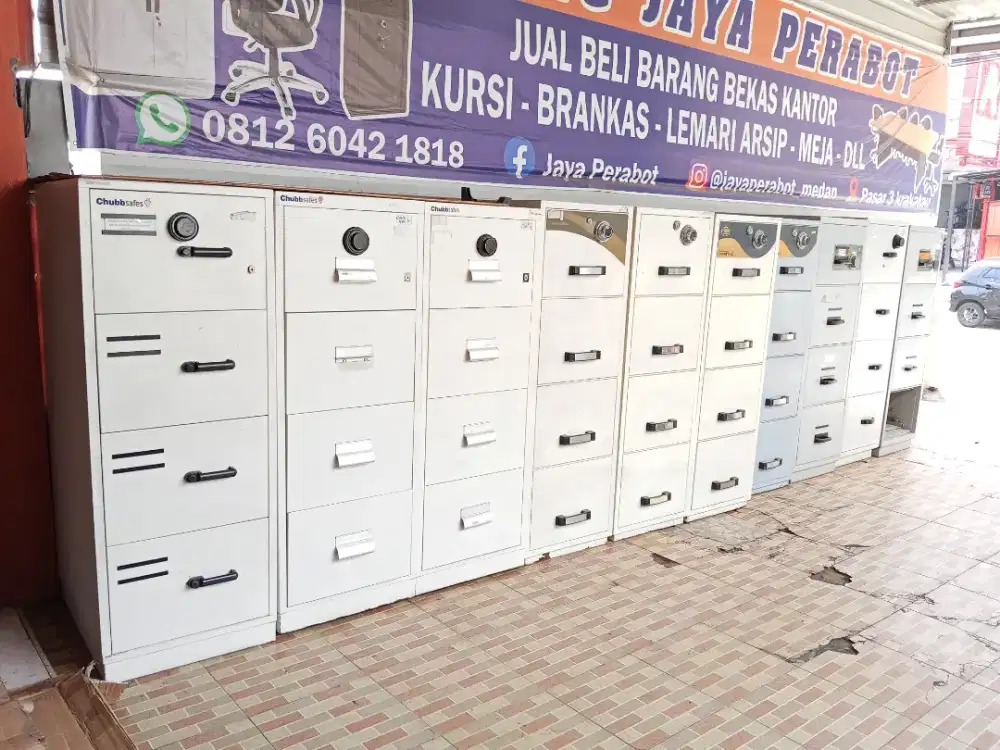 Brangkas filing cabinet 4laci