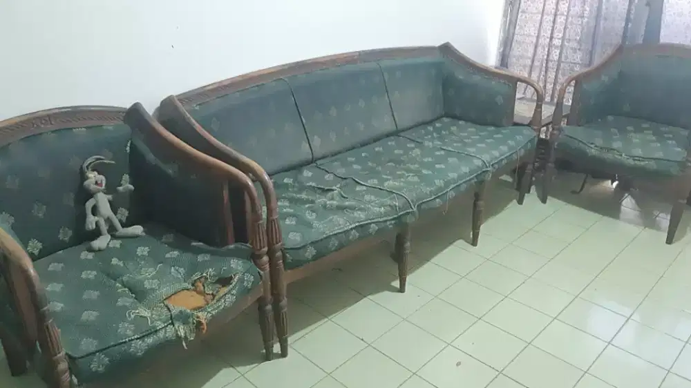 Dijual kursi ruang tamu sofa
