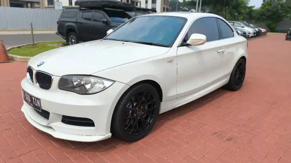 BMW 135i 2 Door 3.0cc AT BI-Turbo 2010