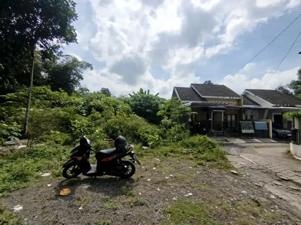 Tanah view Sungai area jln Gito Gati dekat masjid Suciati