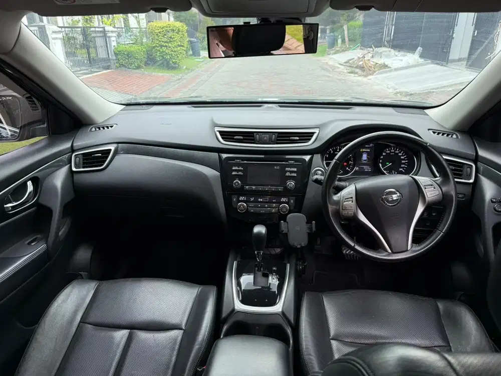 Nissan X-Trail 2015 Bensin
