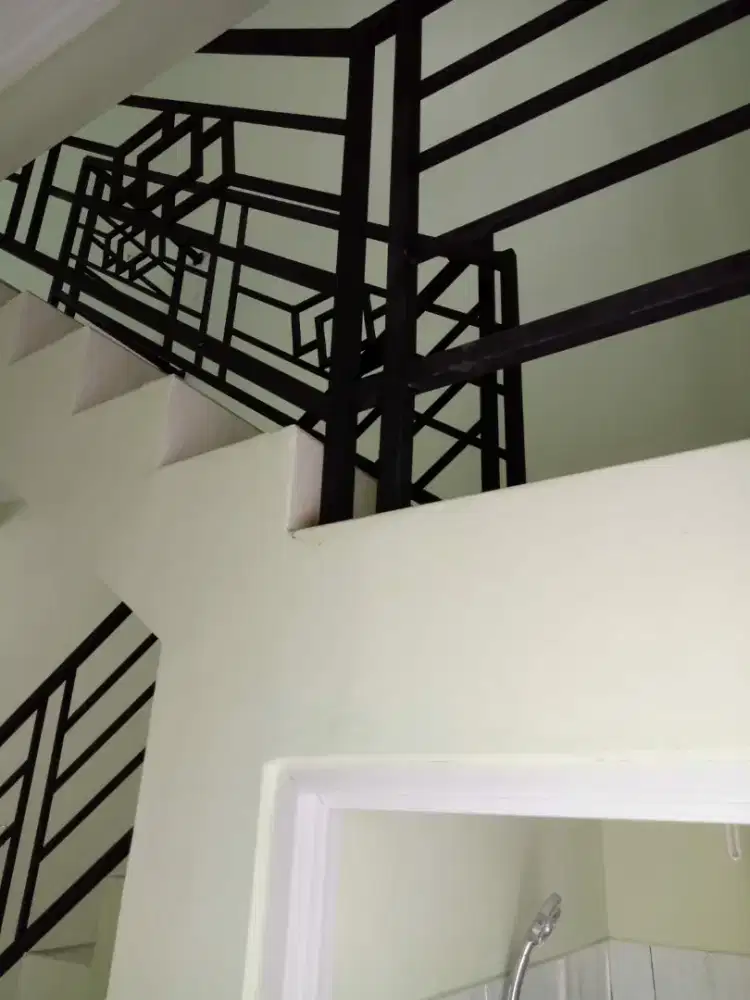 Dijual Ruko 2 lantai Baru siap Huni di Satrio Wibowo Tlogosari