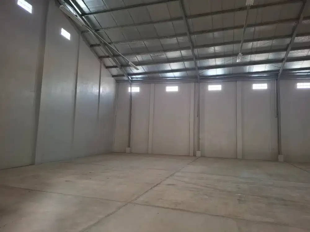 Disewakan gudang 500m2 Jl. Caringin