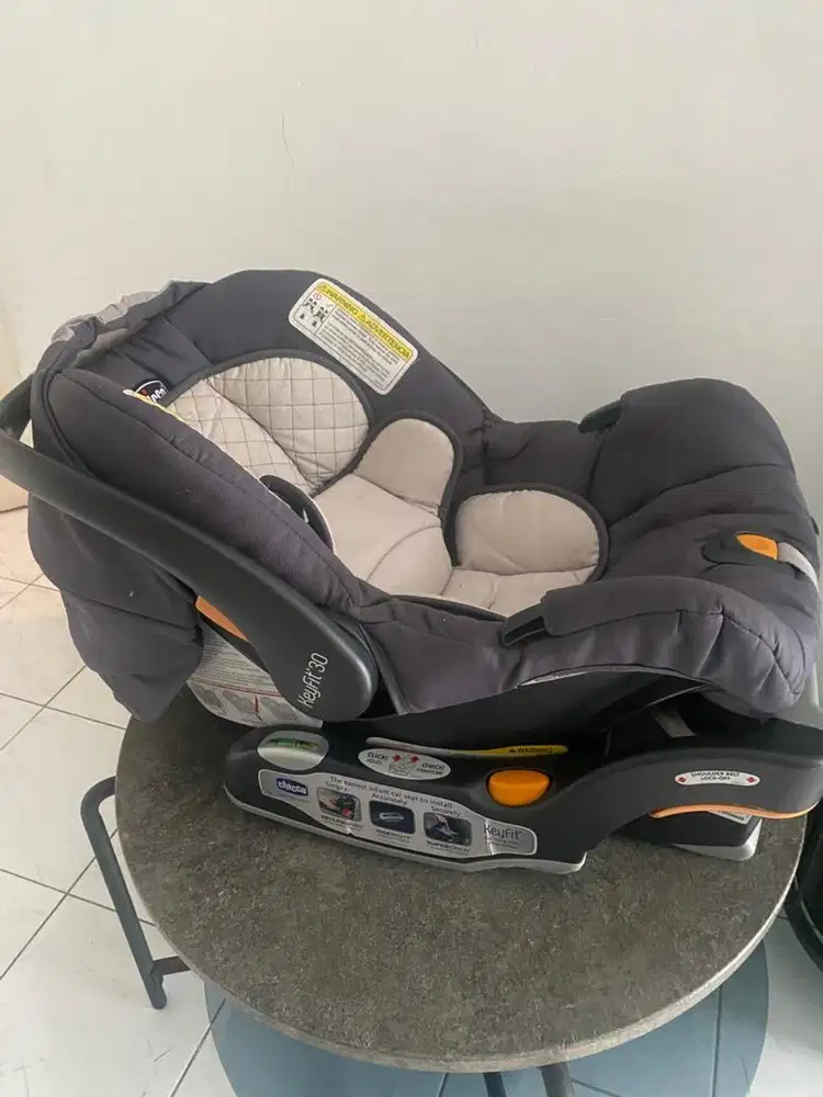 Jual car seat dan stroller chicco viaro