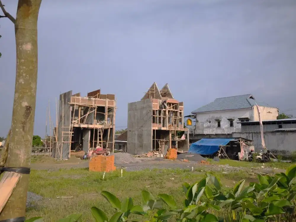 Rumah 2lt private pool dekat wisata batu