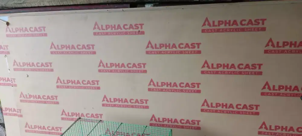 Akrilik Alpha cast