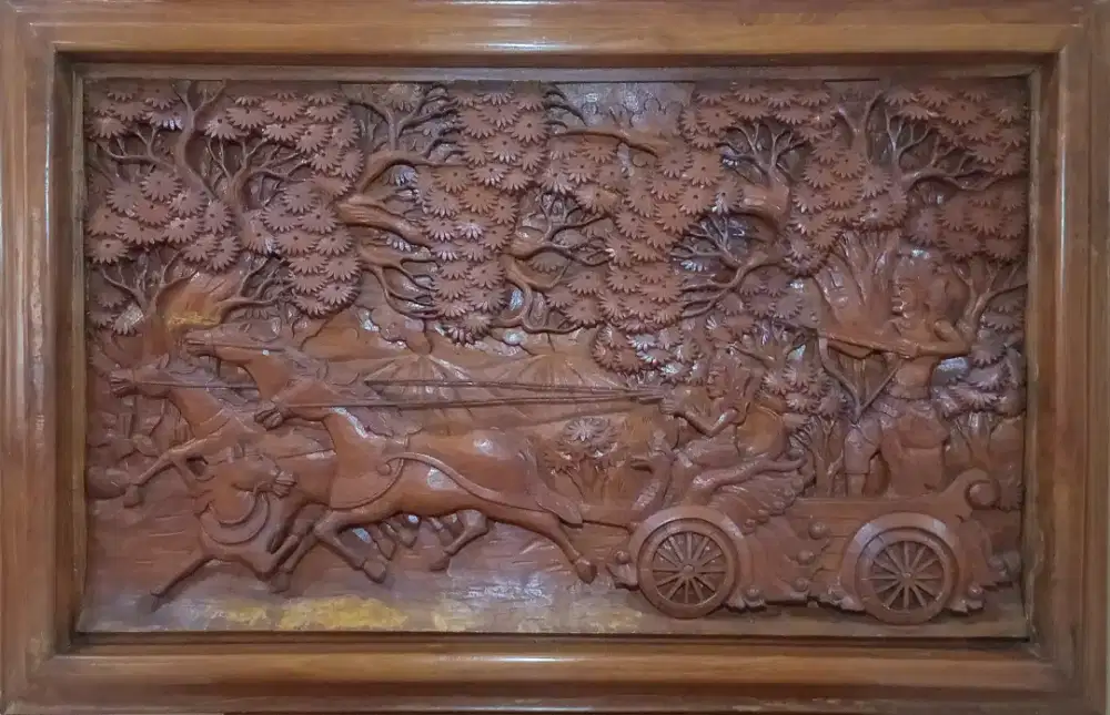 Ukiran Relief 3D Kayu Jati