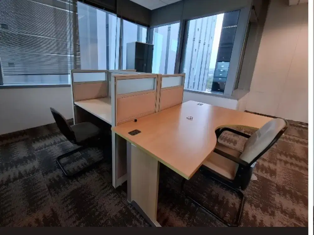 SEWA KANTOR DI JAKARTA  SELATAN KUNINGAN 140M2 FURNISHED 175K NEGO