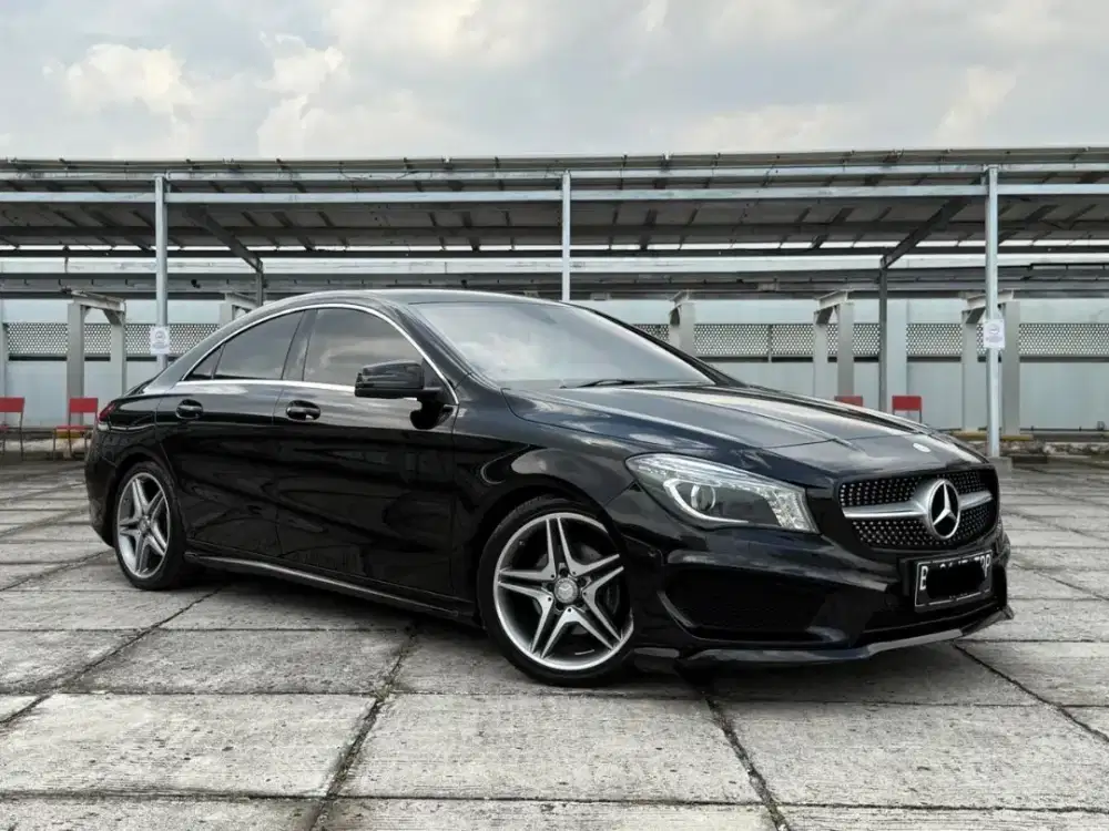 Mercedes Benz Mercy CLA200 Sport 2015 Low KM 62RB Antik
