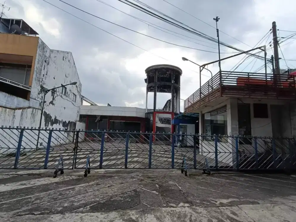 Dijual Murah Tempat Usaha Nol Jalan Raya Letjen S Parman Kota Malang