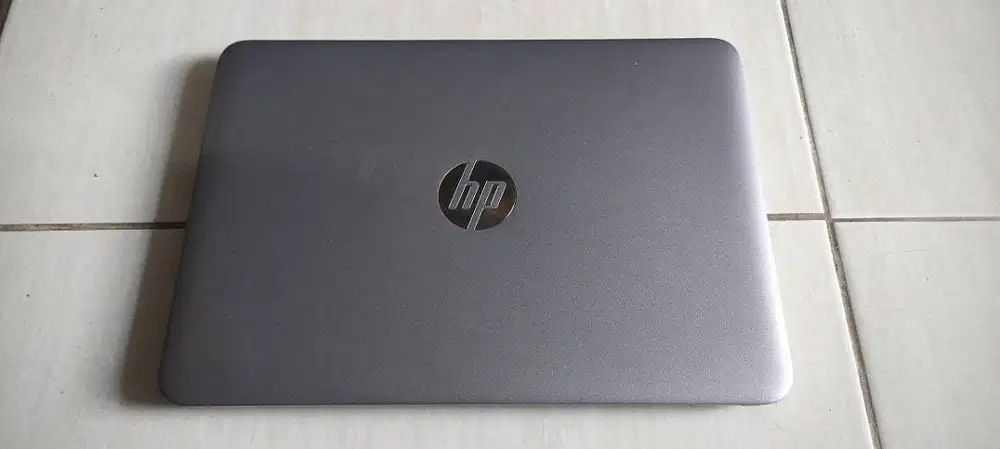 Dijual Laptop HP Core i7 Gen 7, RAM 8 GB, HDD SSD 256 GB