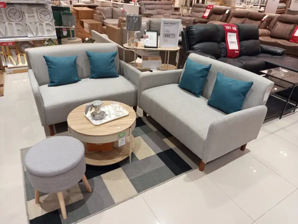 1 set ruang tamu minimalis