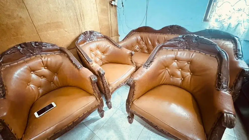 SOFA second bekas murah Free meja