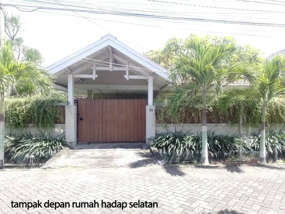 Dijual Rumah Manyar Hook + Kantor Full Furnished Strategis di tengah kota Surabaya