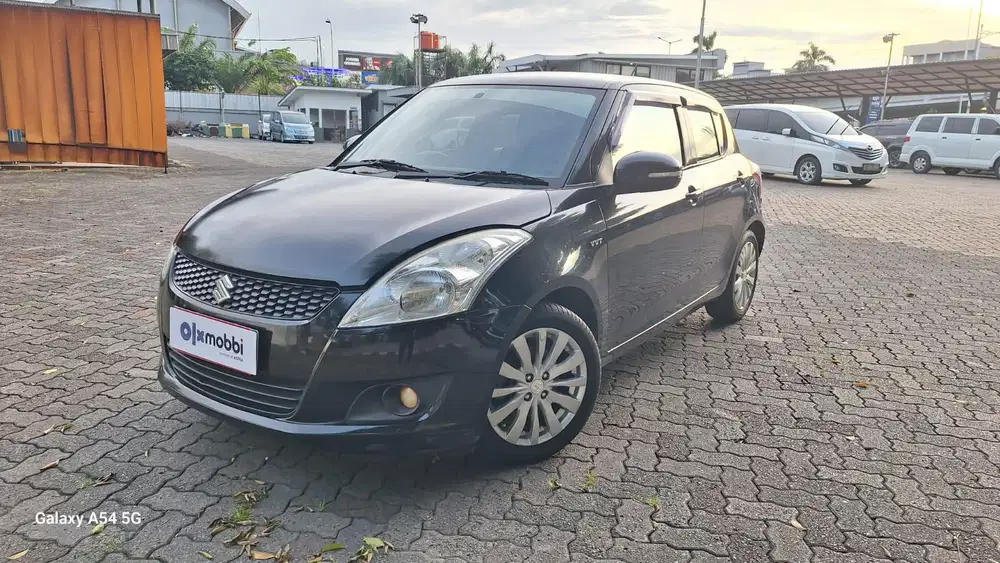 DP MURAH - Suzuki Swift 1.4 GX Bensin-AT 2013