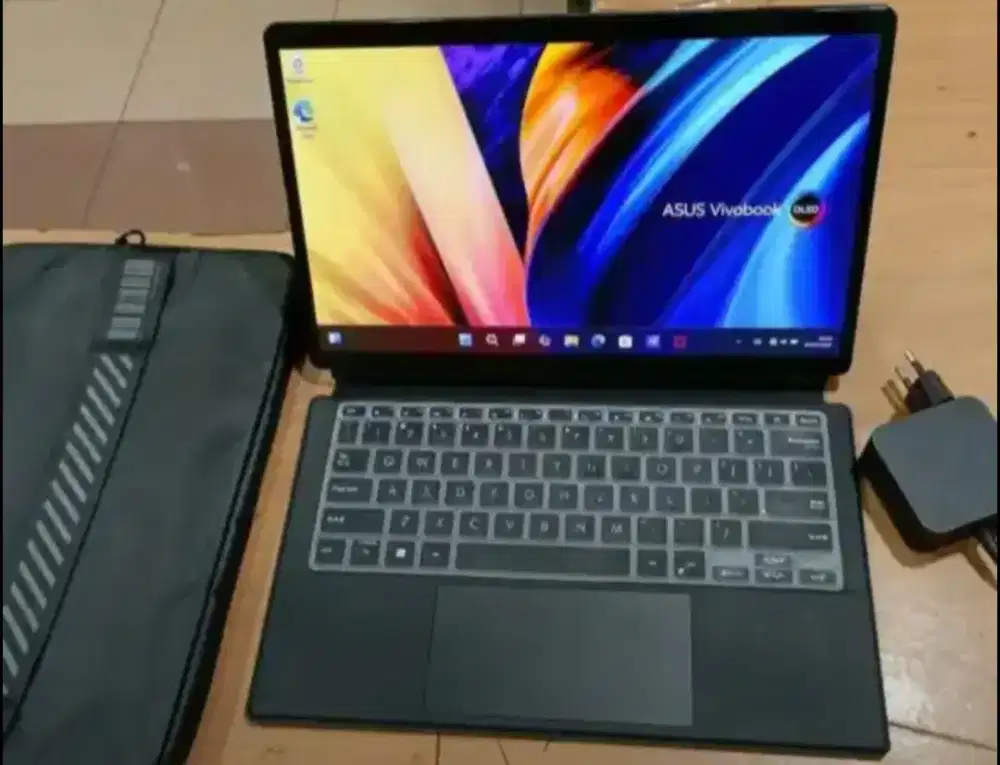 Laptop Notebook Asus SLATE 13 OLED 2in1 bisa jadi komputer dan tablet