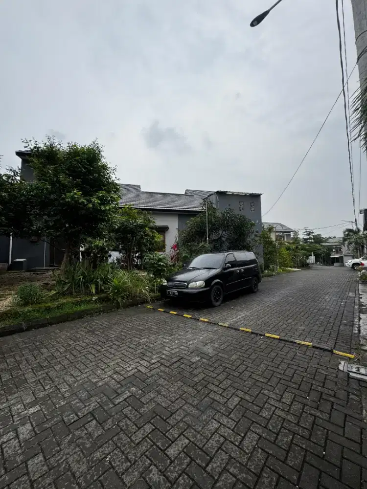 JUAL RUMAH KOTA BALI JARANG ADA JUAL RUGI 500 JT AN, BU