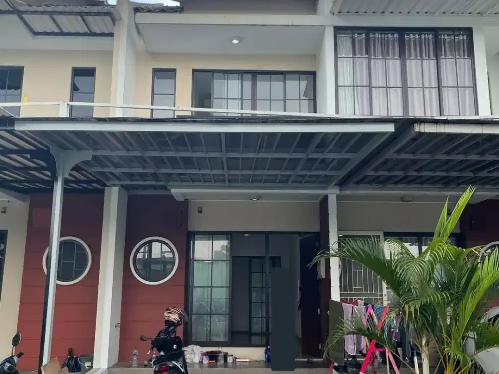 DISEWA CEPAT RUMAH SEMI FURNISHED KAMAR 5 DI GREEN LAKE CITY CLUSTER EAST ASIA