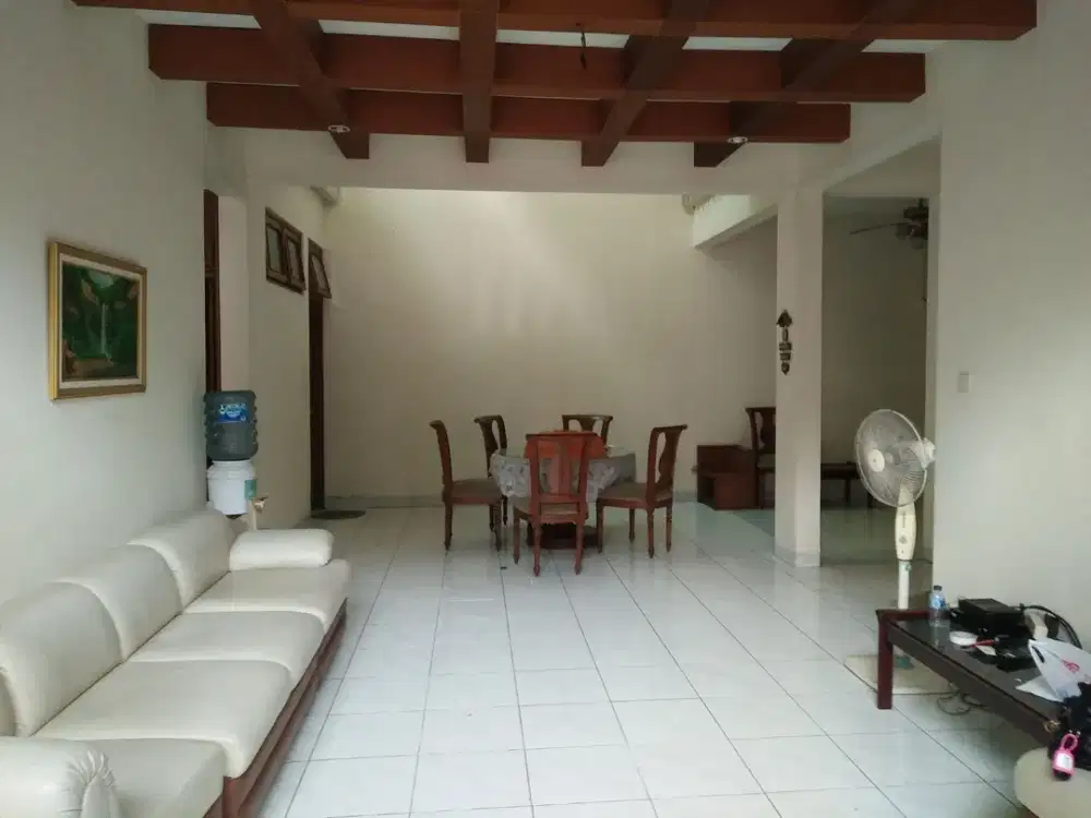 Disewakan rumah di kosambi baru, ukuran 150