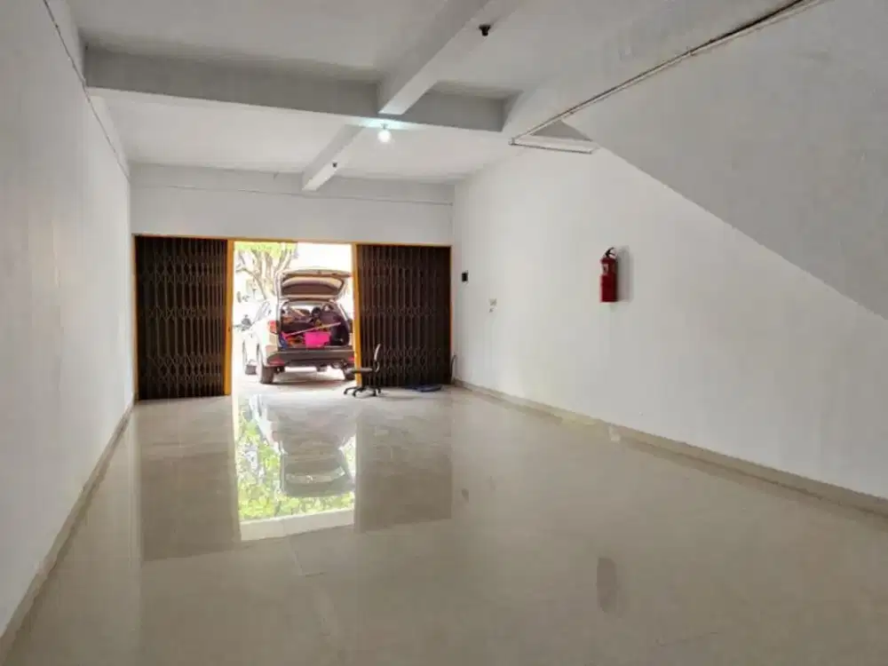 Disewakan Ruko 2 Lantai Siap Pakai Cocok Untuk Usaha Lokasi di Perumahan Taman Kopo Indah 2 Bandung