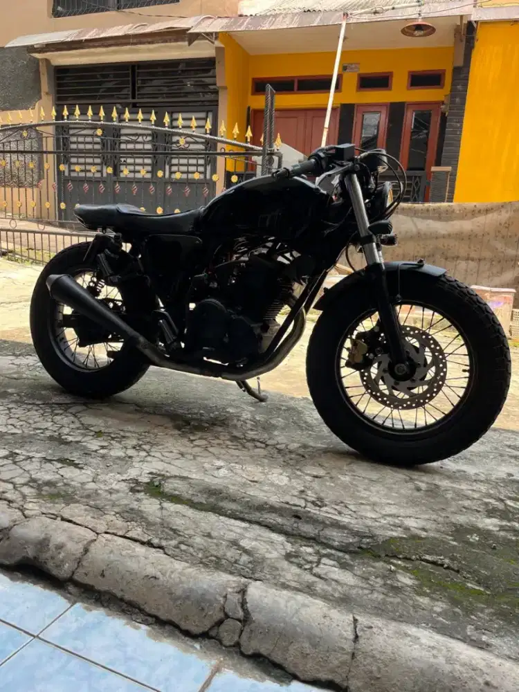 Motor Custom Basic Scorpio