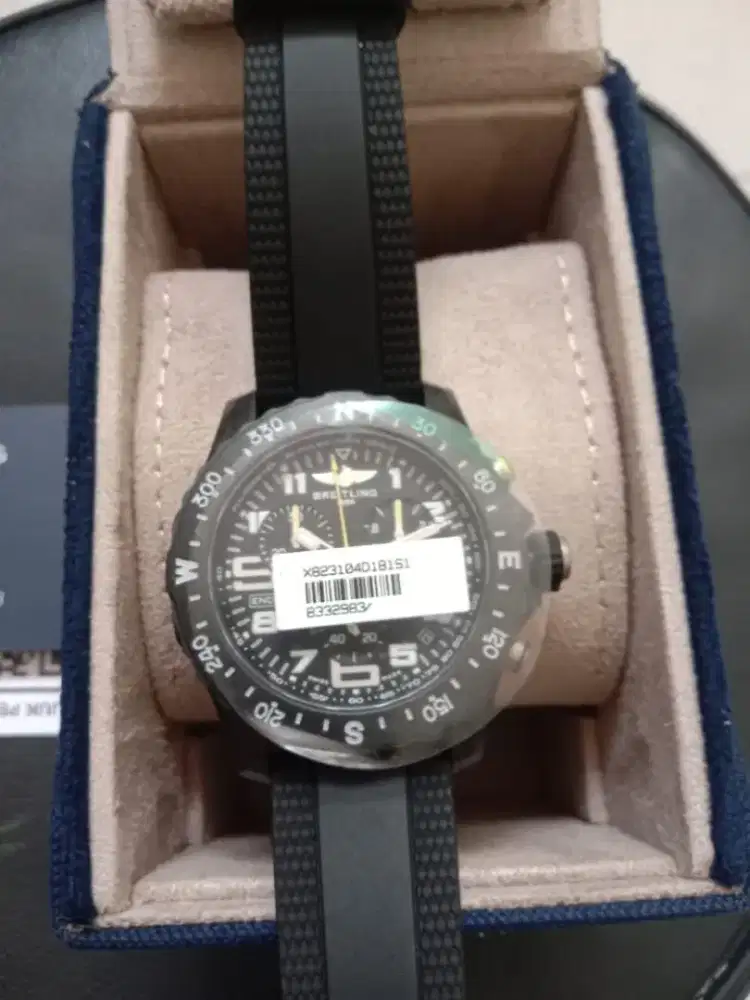 Jam Tangan Breitling Endurance Pro by Air Asia (Gent)