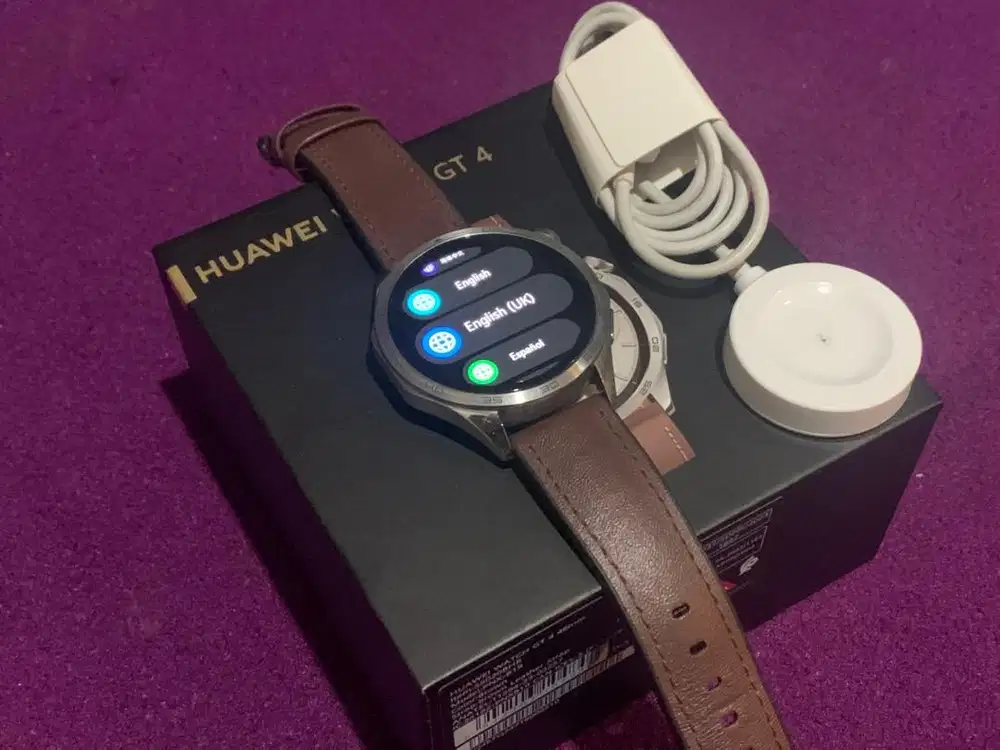 Smart Watch Huawei GT4 46mm mulus normal siap pakai.