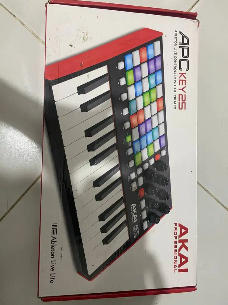 Midi Controller Akai APC Key 25 – Kondisi 95%, Jarang Pakai + Box Asli