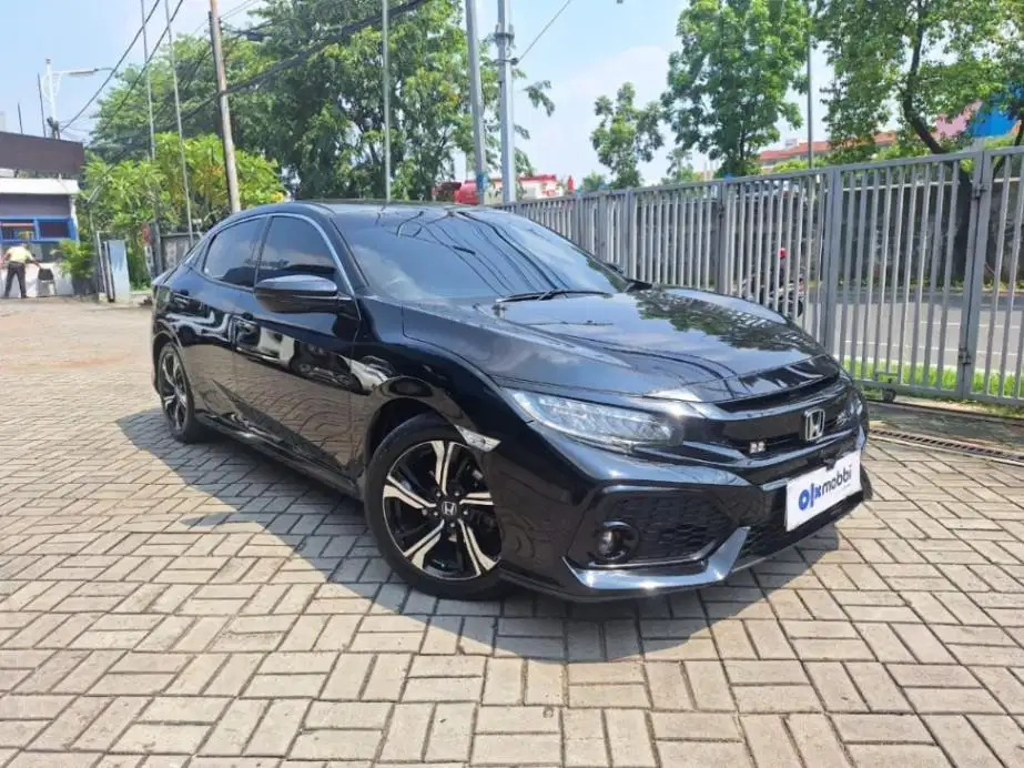 LOW DP Honda Civic 1.5 E Hatchback Bensin-AT 2019 SRC