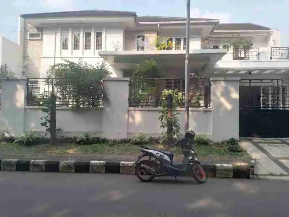 Rumah 2 Lantai Siap Huni Jl. M. Saidi - Pesanggarahan Jakarta Selatan