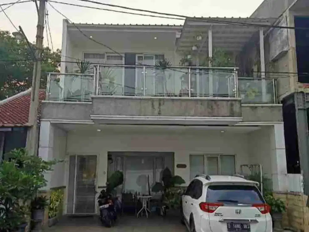 Rumah 3 Lantai Siap Huni di Duta Bintaro