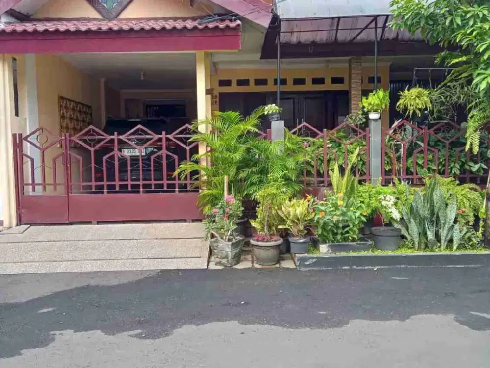 Rumah Siap Huni di Perumahan Bintaro Sektor 3  - Tanggerang Selatan