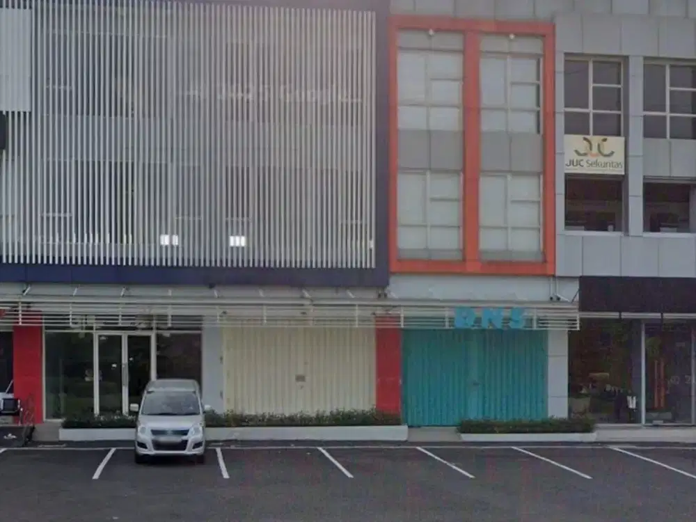 Ruko Komersial 3 lantai dekat Dubes AS, di Raya TPR Citraland, Pasar Modern, Surabaya Barat