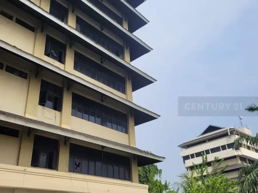 Disewakan Gedung 8 Lantai Super Startegis Di Jakarta Timur
