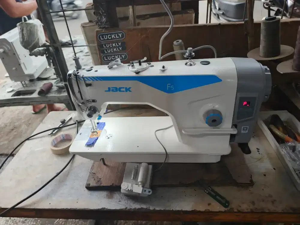 Mesin jahit jarum 1 Automatic