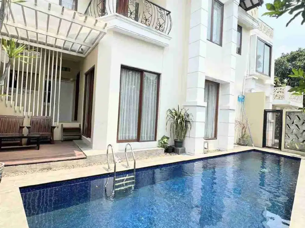 Jual Rumah Cluster 3 Lantai Siap Huni di Sentul City SHM