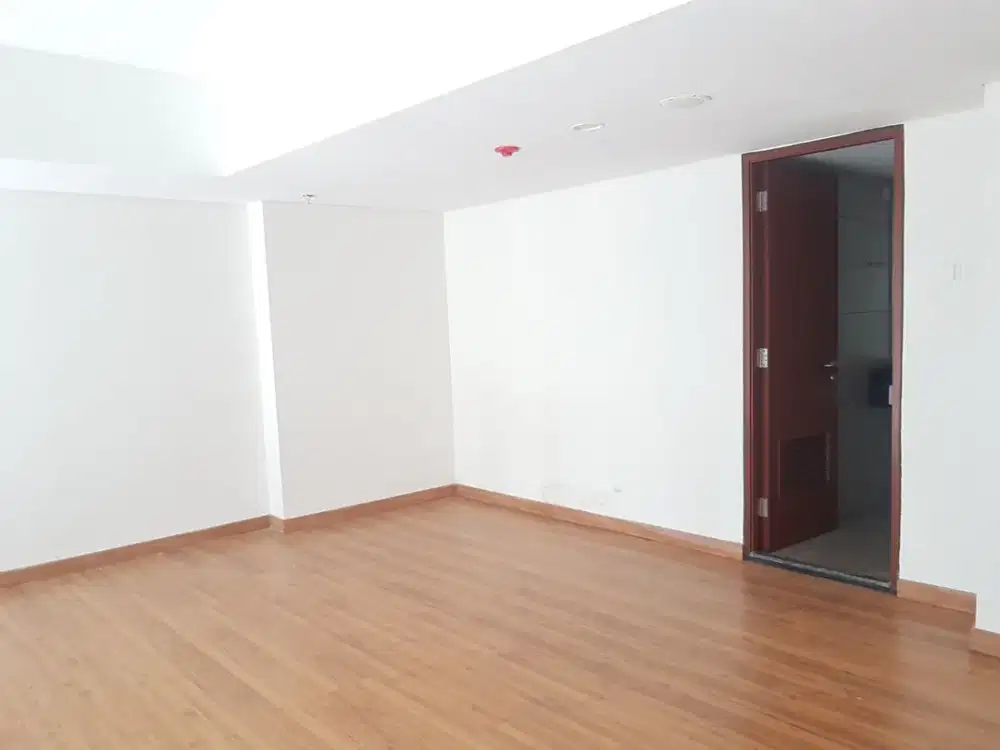 Office Building Name: Roseville SOHO & Suite Location: Sunburst CBD Lot.1.8 JL.Kapten Soebianto Djojohadikusumo BSD City, Tangerang Selatan Floor/View