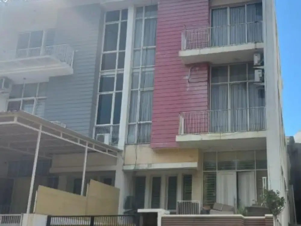 Dijual cepat Rumah Long beach PIK