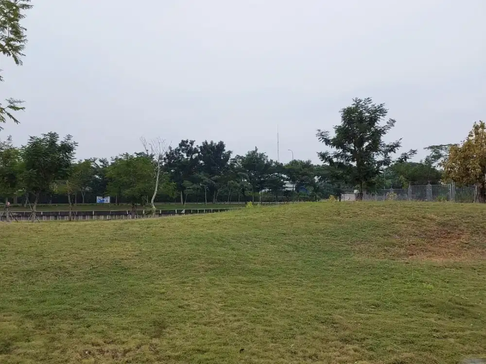 Dijual cepat kavling hadap selatan hunian PIK 2