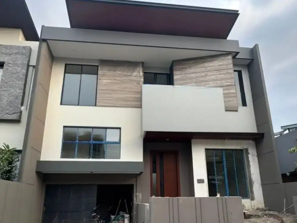 Dijual Rumah Pakuwon Indah Strategis Siap Huni