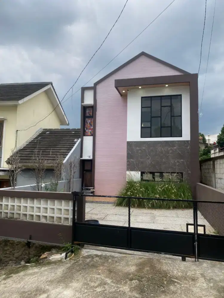 Jual Rumah Scandinavian 875 Juta