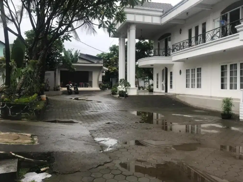 Dijual Rumah set  untuk Shooting di Cibubur