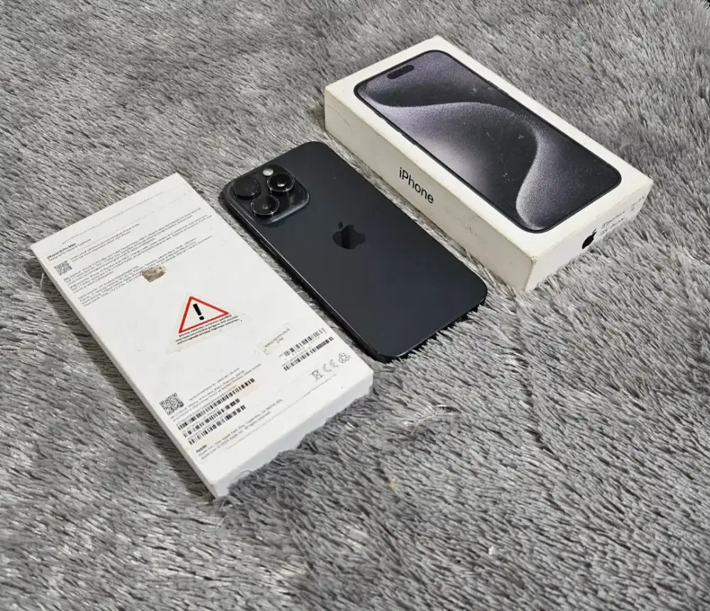 Iphone 15 Promax 256GB Black Titanium