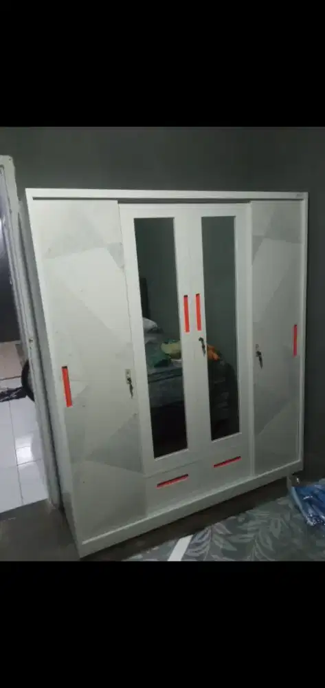 LEMARI PLAT BESI PINTU GESER LEMARI MINIMALIS ANTI JAMUR KOKOH KUAT