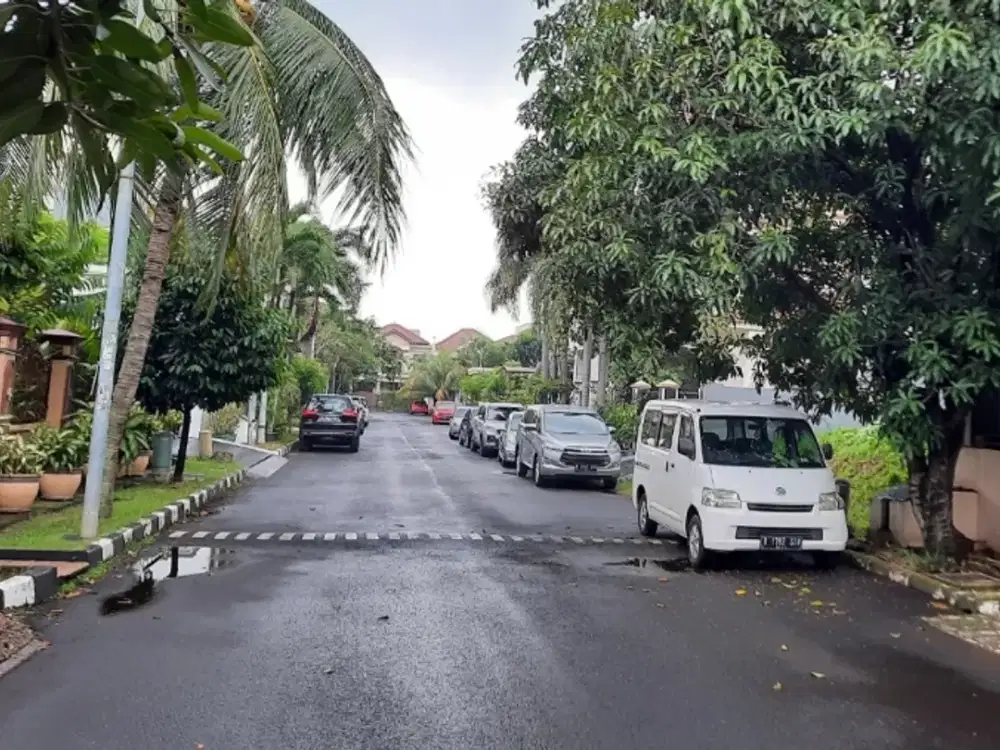 Rumah komplek Tanjung Mas Raya Tb.Simatupang 150jt/thn jual 6,5m nego