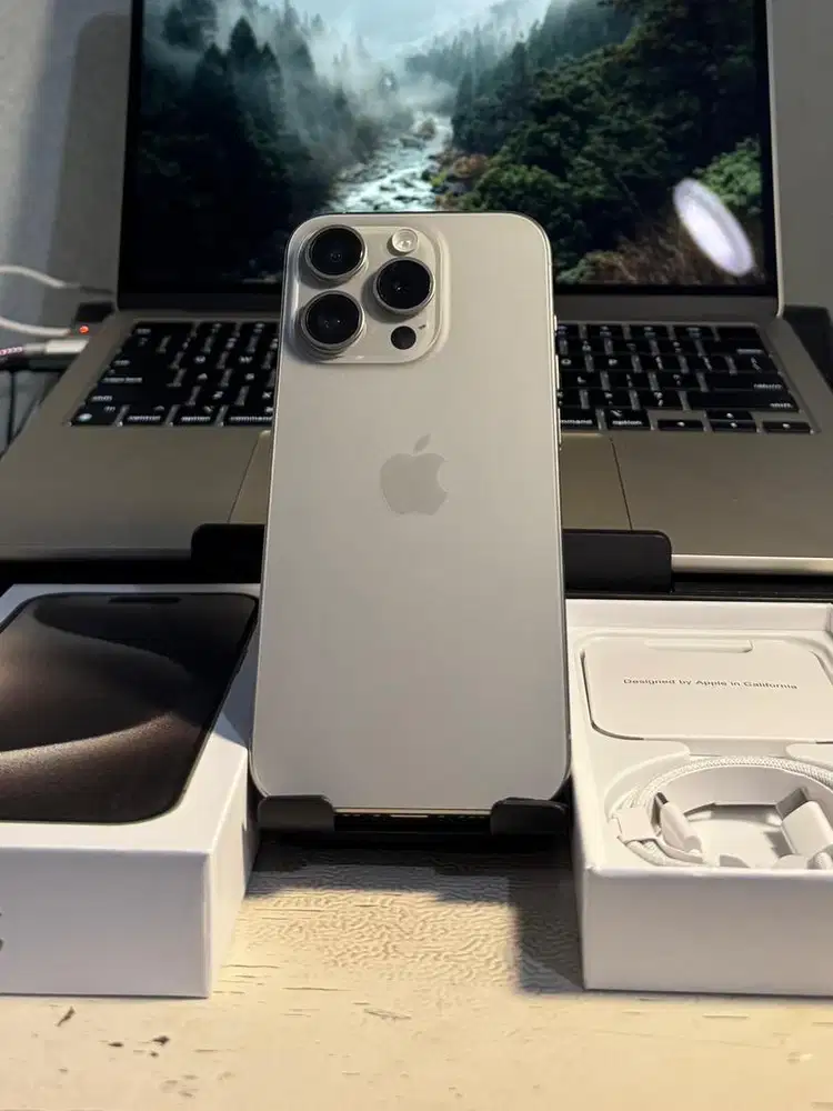Iphone 15 pro natural titanium  inter 256gb all operator