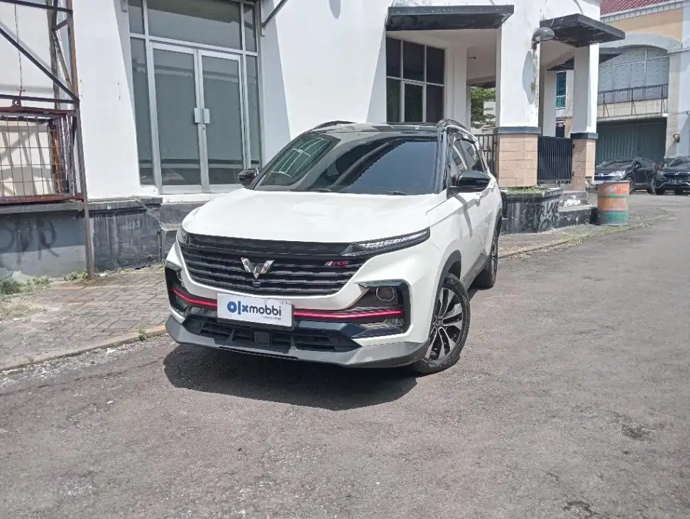 Like New - WULING ALMAZ RS 1.5 T PRO BENSIN A/T 2021 PUTIH