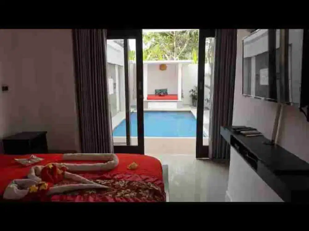 For sale private villa super cheap just 7 minute drive to central Lovina full furniture