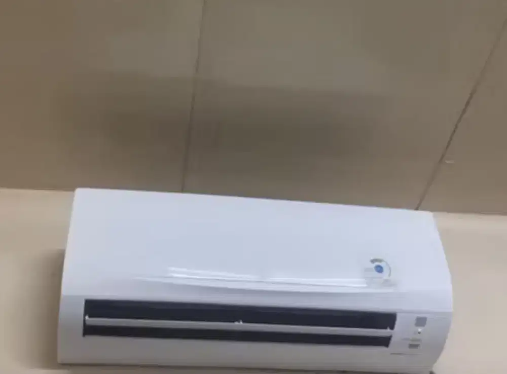 Ac daikin 1/2pk atau 1pk