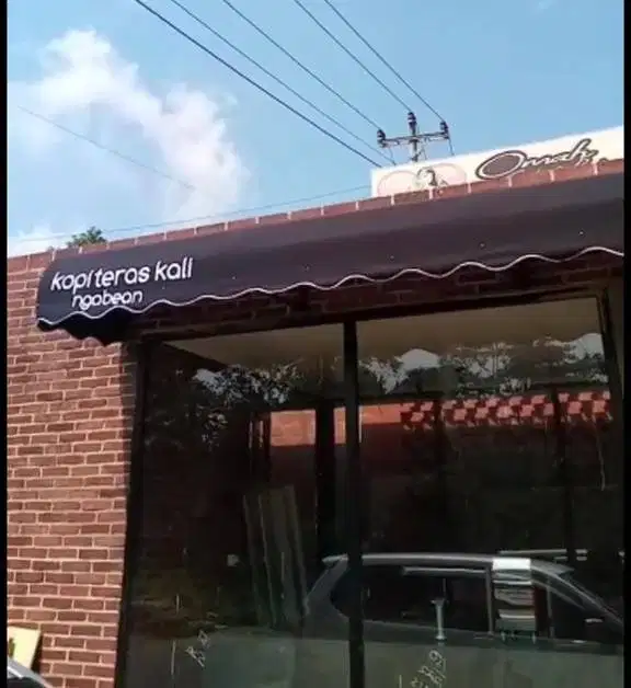 kanopi kain awning untuk resto dan cafe tukang ahli